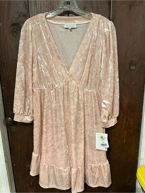 NWT Motherhood Lotus Pink Velvet Dress Sz M Retail Price $44